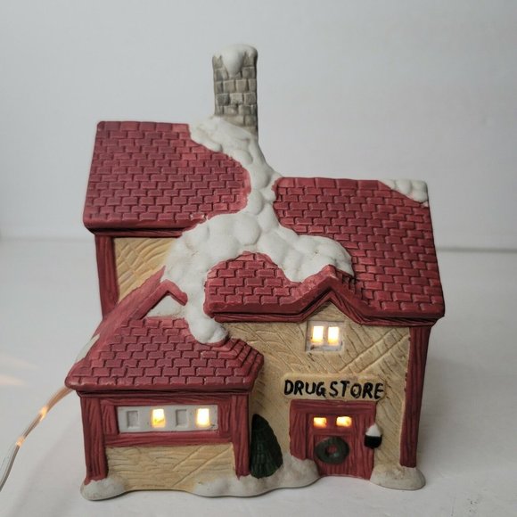 1994 Collection Ceramic DRUGSTORE Christmas Village House Lighted - Picture 1 of 6